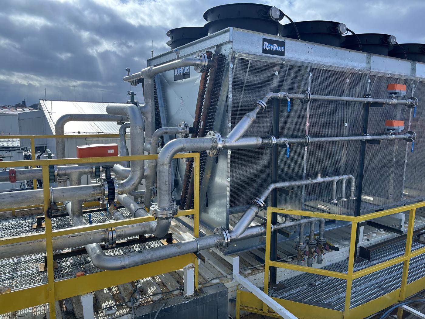 All-stainless cooling tower piping installed by International Mobile Welding